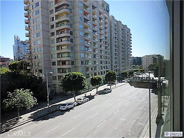 https://media.crmls.org/medias/ac470cfc-1cfc-4fc7-867a-93d4f8dc5488.jpg?preset=X-Large