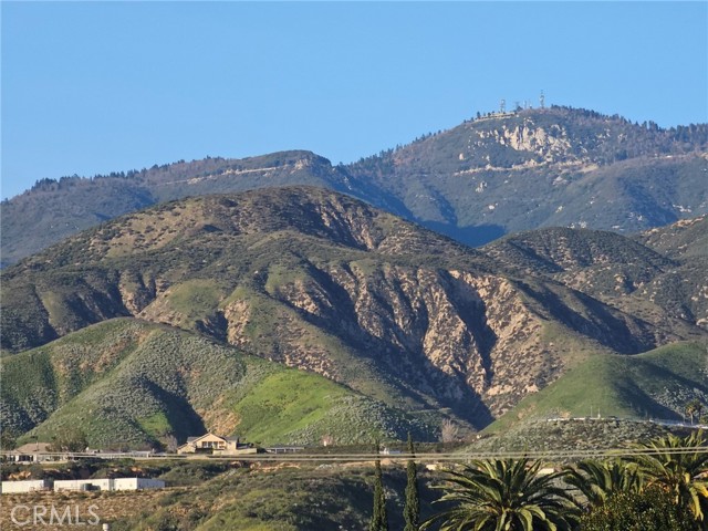 Detail Gallery Image 24 of 26 For 2637 Mirada St, Highland,  CA 92346 - 4 Beds | 2 Baths