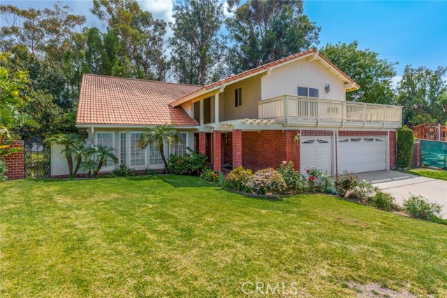 40 Club View Lane, Rolling Hills Estates, California 90274, 5 Bedrooms Bedrooms, ,3 BathroomsBathrooms,Residential,Sold,Club View,PW22062532