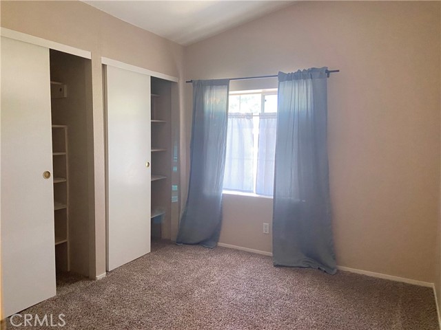 567 E Lassen Avenue, Chico CA: https://media.crmls.org/medias/ac4833cf-6a36-46d9-90e4-82cee2fa06b9.jpg