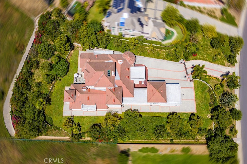 https://media.crmls.org/medias/ac492612-6303-4d09-b453-61fecd62ac08.jpg?preset=X-Large