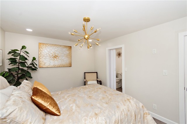 Detail Gallery Image 15 of 31 For 285 Harvard Ln, Seal Beach,  CA 90740 - 4 Beds | 2 Baths