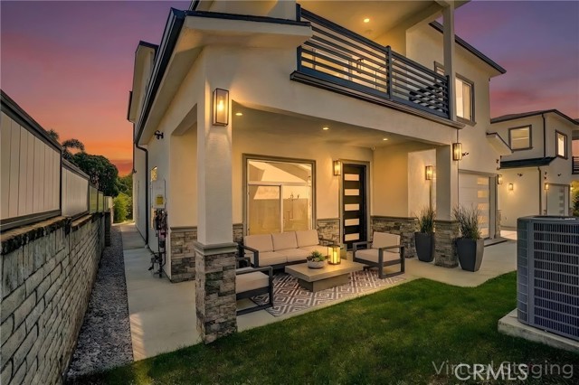 Detail Gallery Image 2 of 75 For 2124 W 238th St, Torrance,  CA 90501 - – Beds | – Baths