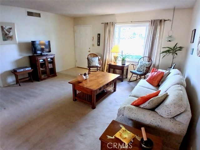 11610 Dodd Street, Yucaipa CA: https://media.crmls.org/medias/ac4a3d7e-d3f4-40a6-a257-9855f0715936.jpg