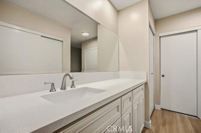 Detail Gallery Image 30 of 46 For 3310 Raintree, Culver City,  CA 90230 - 2 Beds | 2 Baths