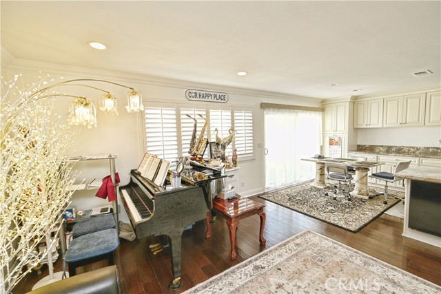 Front Image Thumbnail for CRTR26065414