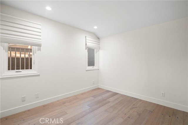 Detail Gallery Image 15 of 24 For 504 Marguerite Ave, Corona Del Mar,  CA 92625 - 3 Beds | 2/1 Baths