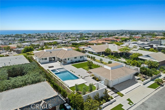 Detail Gallery Image 32 of 58 For 3601 Seabreeze Ln, Corona Del Mar,  CA 92625 - 4 Beds | 2/1 Baths