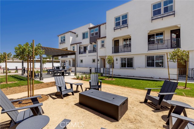 1304 Yannis Court, El Cajon CA: https://media.crmls.org/medias/ac4bd267-6718-437f-90a6-152e6c7f4402.jpg