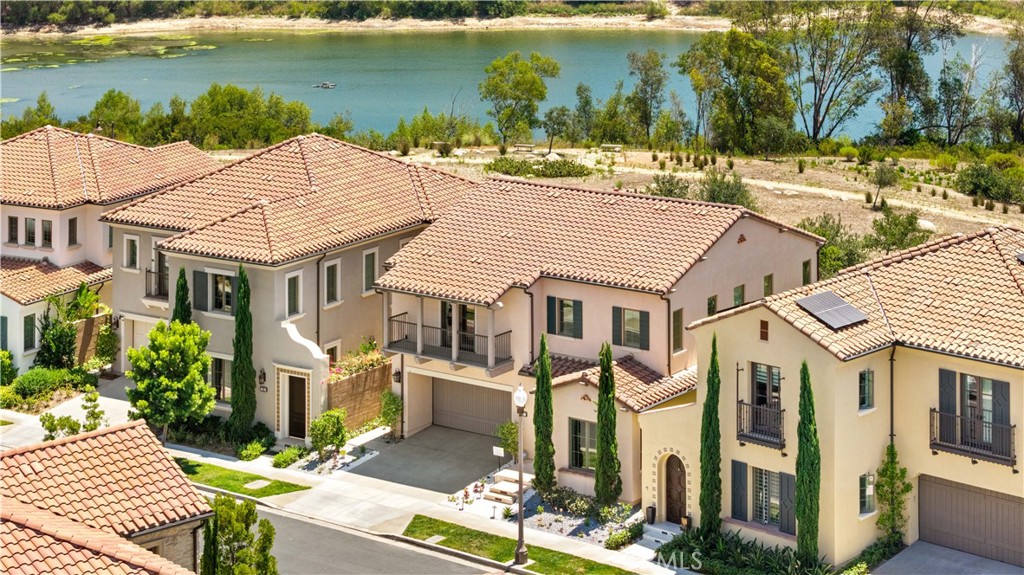 MLS #OC26162155 image #1