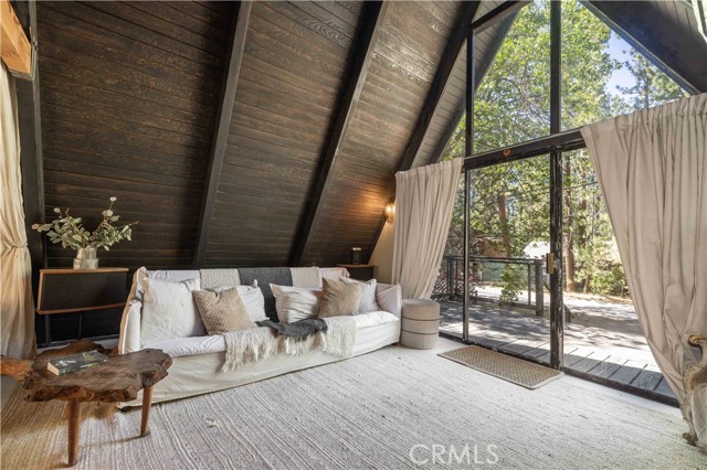 42645 La Cerena Avenue, Big Bear Lake, CA 92315