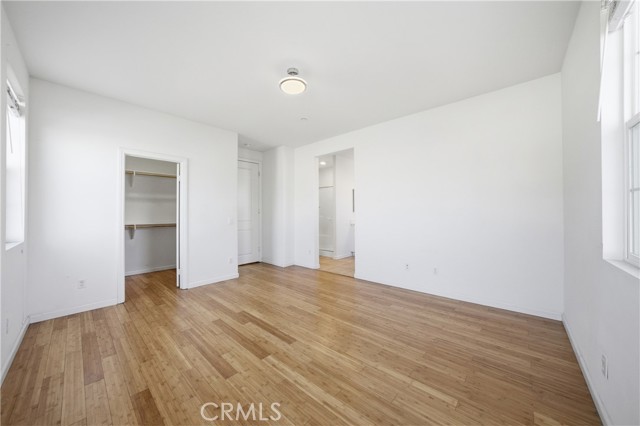 Detail Gallery Image 15 of 27 For 2830 E via Fiano, Ontario,  CA 91764 - 4 Beds | 2/1 Baths