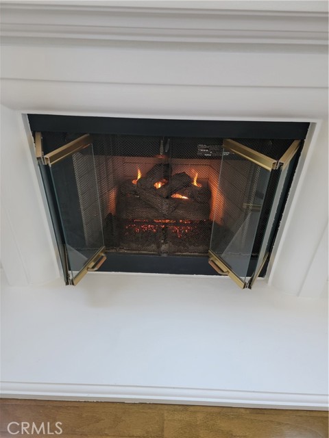 Detail Gallery Image 18 of 28 For 657 Cardinal Ridge Ln #B,  Simi Valley,  CA 93065 - 3 Beds | 2/1 Baths