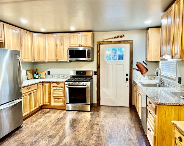 Detail Gallery Image 3 of 16 For 7900 Humboldt Rd, Butte Meadows,  CA 95942 - 2 Beds | 1 Baths