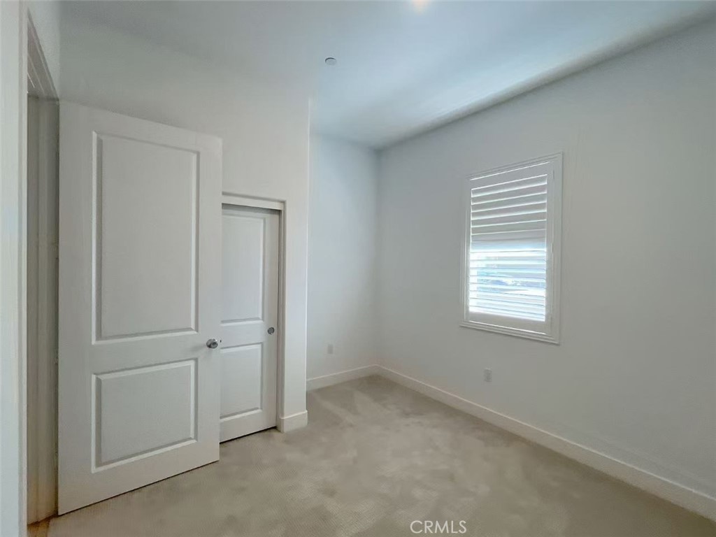 Ac4f61b8 692b 422f Aa8d 22b9d57e92ba