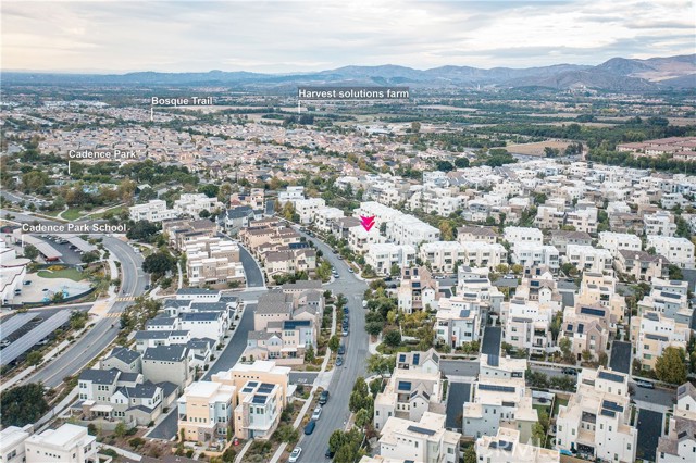 177 Frame, Irvine CA: https://media.crmls.org/medias/ac4fb56e-4fd8-48ae-9591-d01d16254ed9.jpg