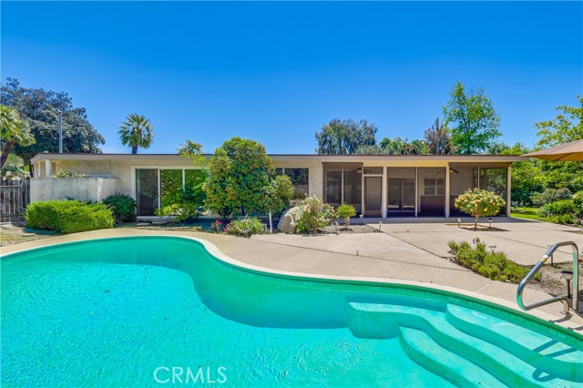 Detail Gallery Image 15 of 23 For 264 W Sonora, Claremont,  CA 91711 - 4 Beds | 2 Baths