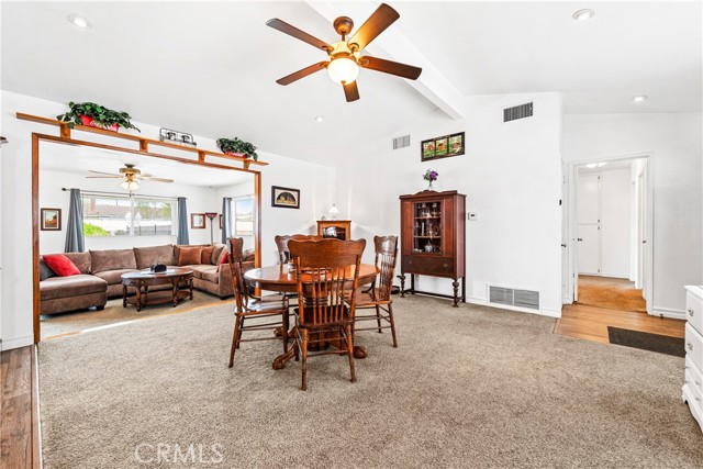 6051 Camphor Avenue, Westminster CA: https://media.crmls.org/medias/ac513305-39f6-4774-9f34-2d445a6cc771.jpg
