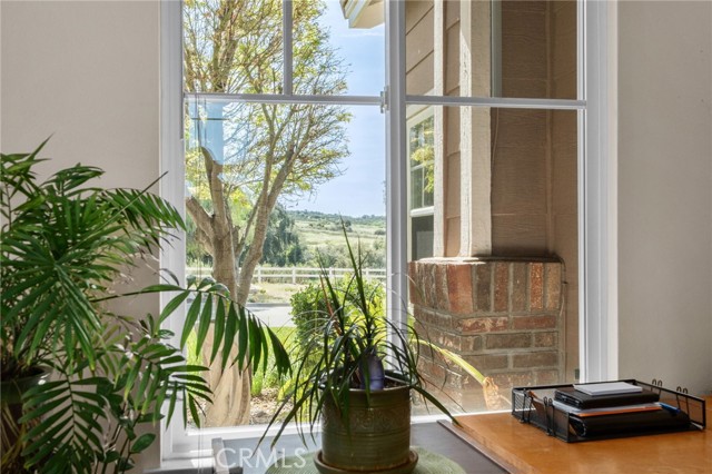 Detail Gallery Image 9 of 41 For 36330 County Line, Yucaipa,  CA 92399 - 4 Beds | 2/1 Baths