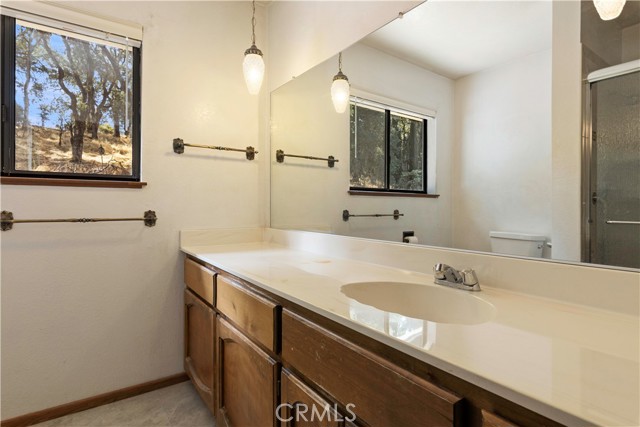 Detail Gallery Image 13 of 36 For 977 Sixth St, Lakeport,  CA 95453 - 2 Beds | 2 Baths