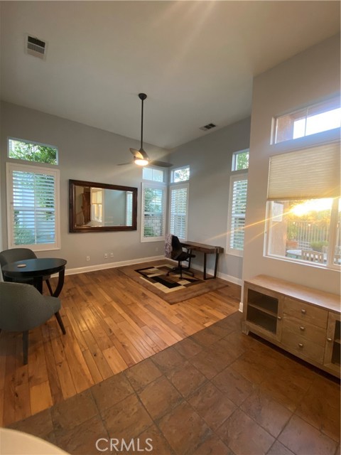 Detail Gallery Image 2 of 15 For 26947 Cape Cod Dr, Valencia,  CA 91355 - 3 Beds | 3 Baths