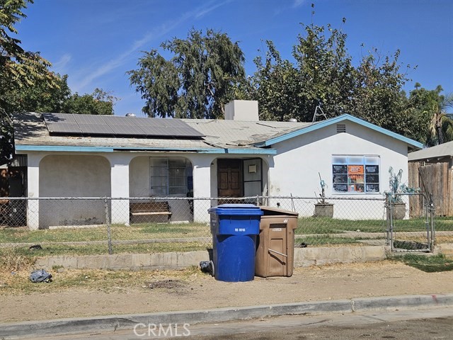 Detail Gallery Image 1 of 8 For 4402 Lexington Ave, Bakersfield,  CA 93306 - 3 Beds | 1 Baths