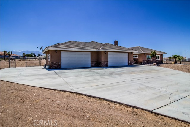 8382 Barker Road, Hesperia, CA, 92344 8382 Barker Road, Hesperia, CA, 92344