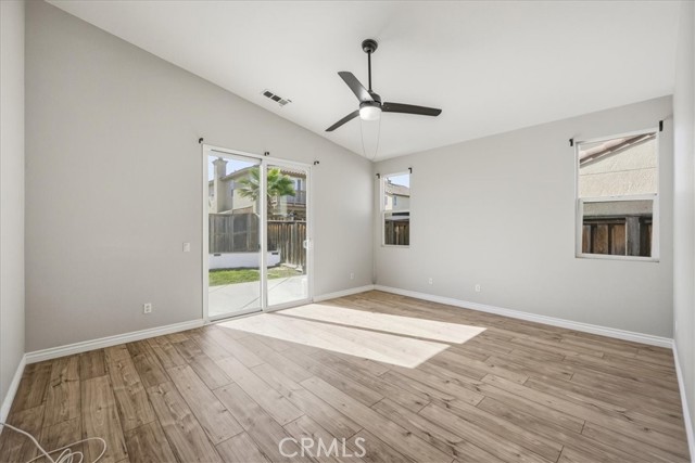 Detail Gallery Image 23 of 44 For 2722 Azalea Ave, San Jacinto,  CA 92582 - 3 Beds | 3 Baths