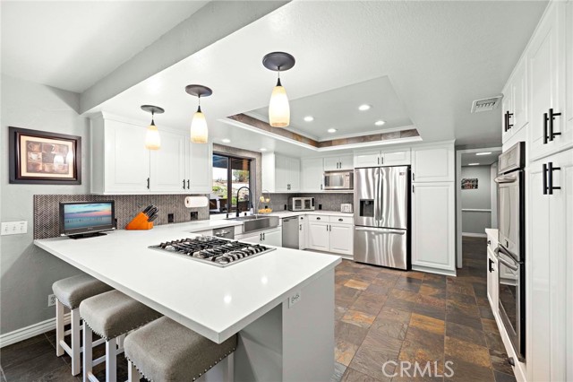 Detail Gallery Image 15 of 54 For 4744 Live Oak Canyon, La Verne,  CA 91750 - 6 Beds | 5 Baths