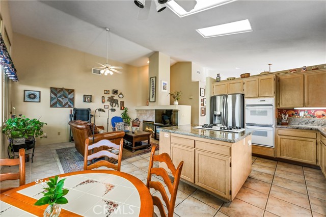 Detail Gallery Image 49 of 54 For 40465 via Camposeco, Murrieta,  CA 92562 - 3 Beds | 2 Baths