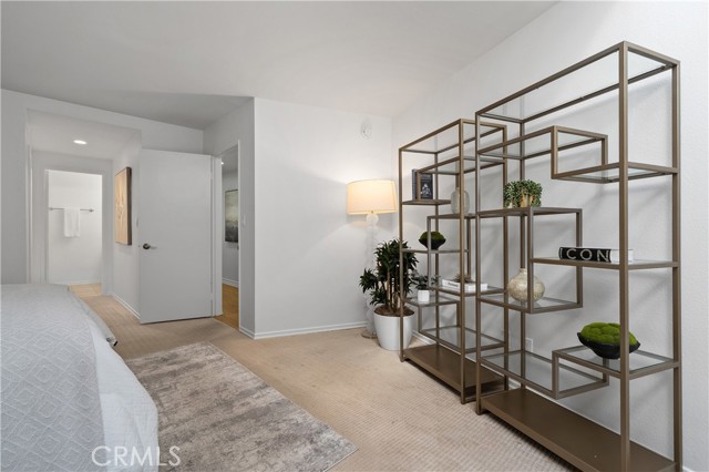 Detail Gallery Image 33 of 50 For 11687 Bellagio #12,  Los Angeles,  CA 90049 - 2 Beds | 2/1 Baths