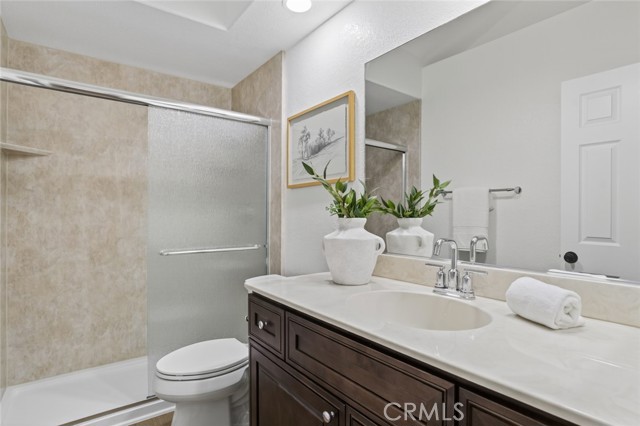 983 Oak Street, Costa Mesa CA: https://media.crmls.org/medias/ac569fae-1127-4567-9206-49cd2b68e6db.jpg