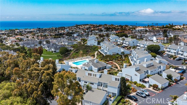 24612 Harbor View Drive, Dana Point CA: https://media.crmls.org/medias/ac586c42-8a9a-4a06-b083-7ec2aae6e591.jpg
