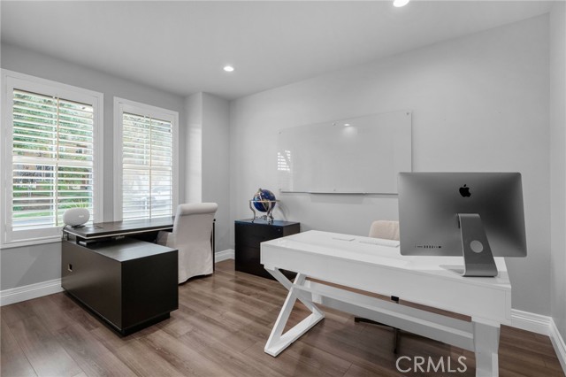 Detail Gallery Image 24 of 75 For 1561 Vandagriff Way, Corona,  CA 92883 - 4 Beds | 4 Baths