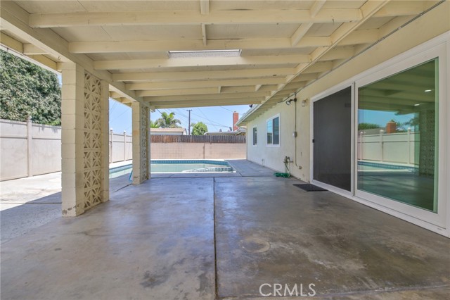 511 Gwynwood Avenue, La Habra CA: https://media.crmls.org/medias/ac58d2a2-b4fd-4bb7-844a-2e44b782520d.jpg