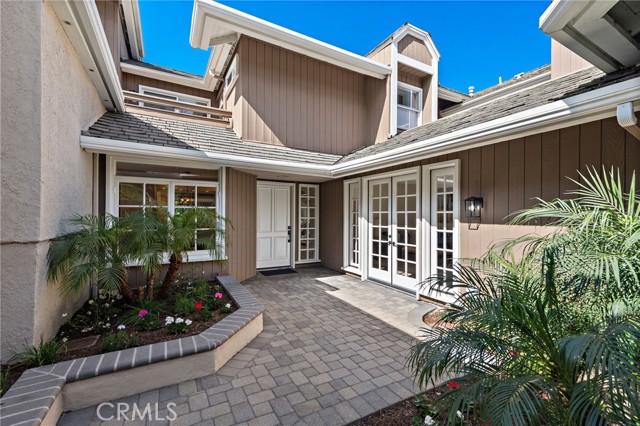 Detail Gallery Image 3 of 55 For 14 Lucerne, Newport Beach,  CA 92660 - 3 Beds | 2/1 Baths