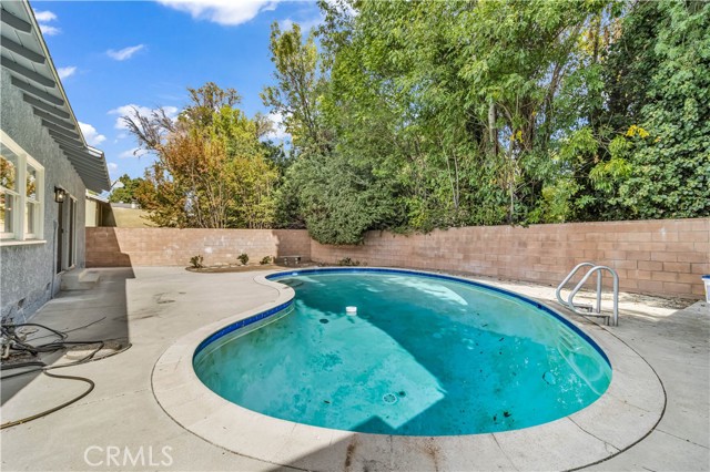 Detail Gallery Image 25 of 27 For 8308 Zelzah, Northridge,  CA 91325 - 3 Beds | 2 Baths