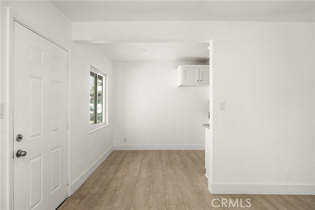 Detail Gallery Image 8 of 36 For 825 S Shelton St, Santa Ana,  CA 92703 - – Beds | – Baths