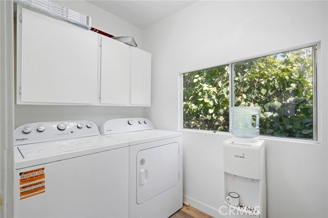 Detail Gallery Image 13 of 34 For 7577 Valaho Dr, Tujunga,  CA 91042 - 3 Beds | 3 Baths