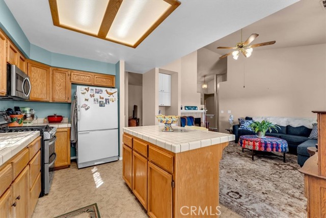 Detail Gallery Image 14 of 45 For 216 Aspen Way, Red Bluff,  CA 96080 - 4 Beds | 2 Baths