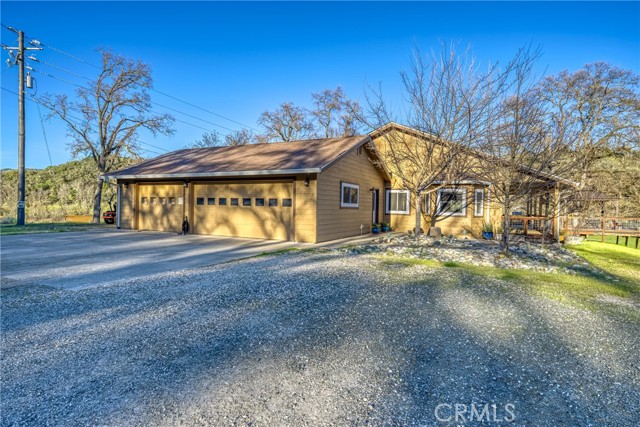 4685 Scotts Valley Road, Lakeport CA: https://media.crmls.org/medias/ac5b174e-9e6e-48d3-a881-baebbb150e5d.jpg