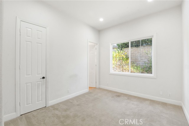 4925 Lone Acres Court, Rancho Cucamonga CA: https://media.crmls.org/medias/ac5b38fc-df6b-4701-8074-00636d1e6134.jpg