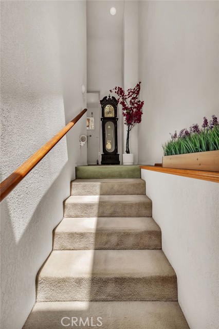 312 Border Street, Frazier Park CA: https://media.crmls.org/medias/ac5b6852-fa4b-41f4-aeb4-d7c388d49546.jpg