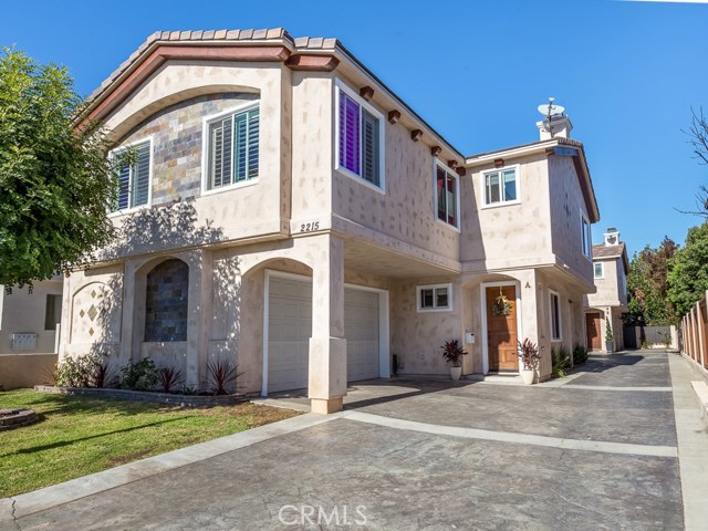 2215 Ruhland Avenue, Redondo Beach, California 90278, 5 Bedrooms Bedrooms, ,2 BathroomsBathrooms,Residential,Sold,Ruhland,SB16754580