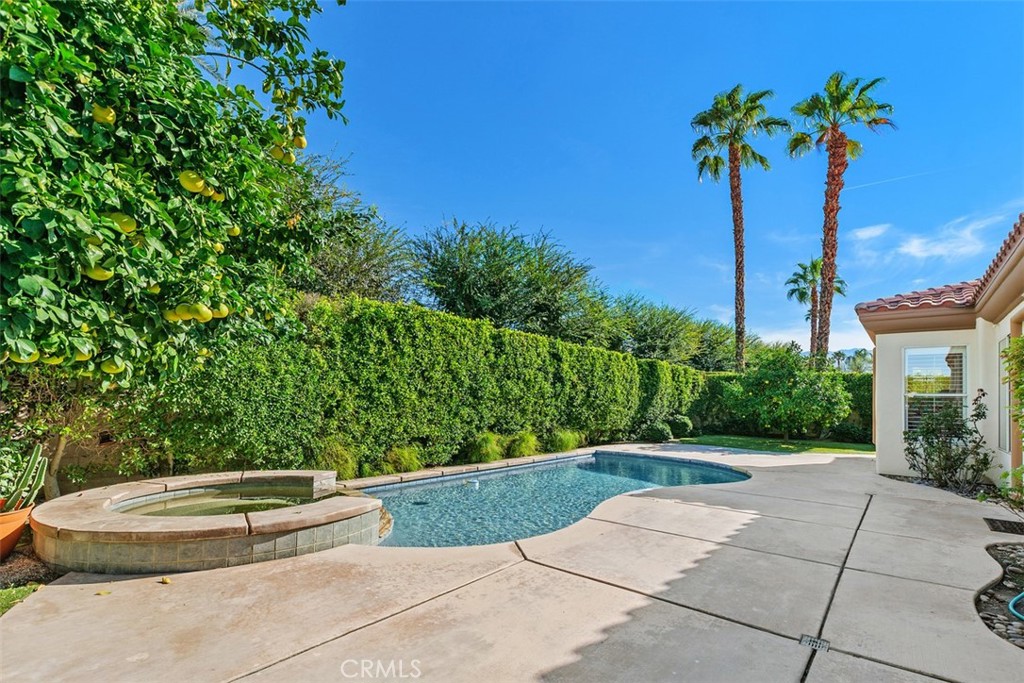 MLS #OC25269691 image #23