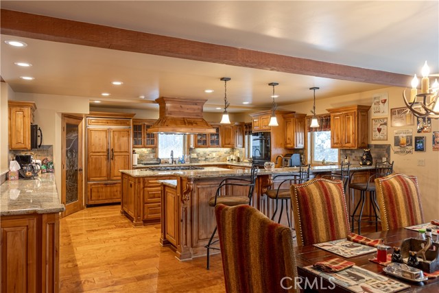 Detail Gallery Image 6 of 50 For 42028 Sky View, Big Bear Lake,  CA 92315 - 7 Beds | 5/1 Baths