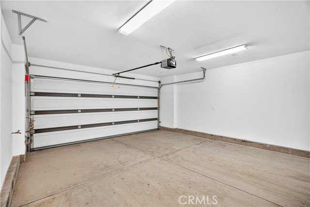 14118 West Pine photo 32