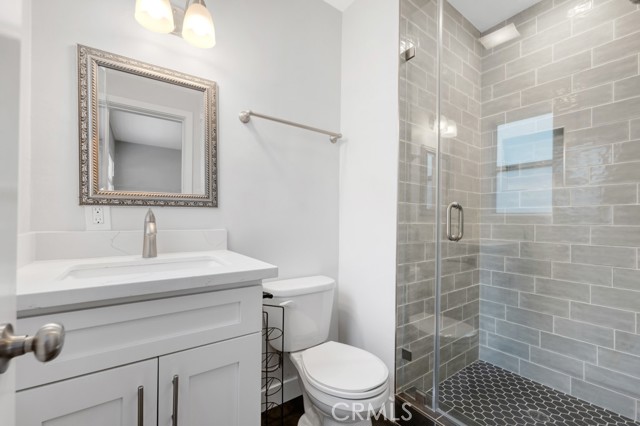 Detail Gallery Image 14 of 27 For 18350 Lorne St, Reseda,  CA 91335 - 3 Beds | 2 Baths