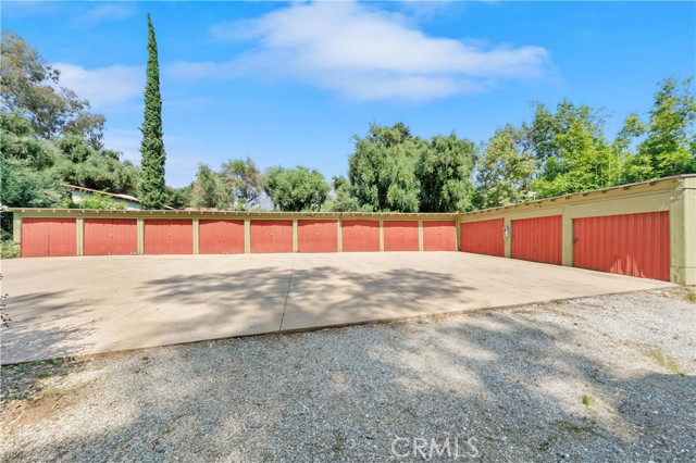 455 E Sacramento Street, Altadena CA: https://media.crmls.org/medias/ac5dd478-89c3-412d-b6c9-a6c9f9dd82e2.jpg