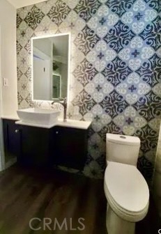 Detail Gallery Image 11 of 13 For 220 S Fremont Ave, Alhambra,  CA 91801 - 2 Beds | 1/1 Baths